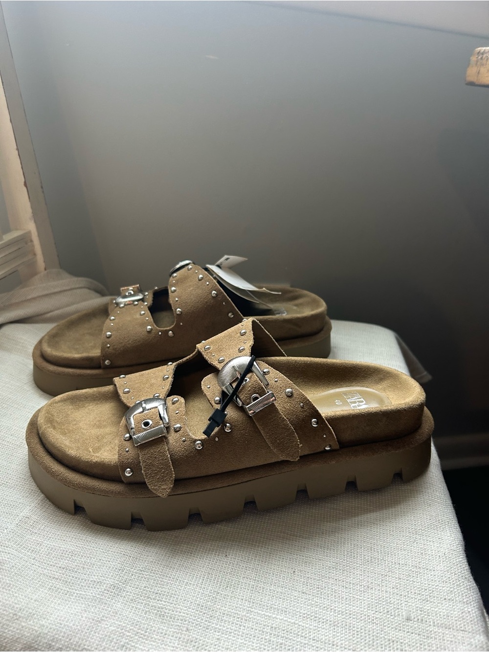 ZARA Studded Double-Buckle Suede Slide Platform leather Sandals - Beige/Tan 9